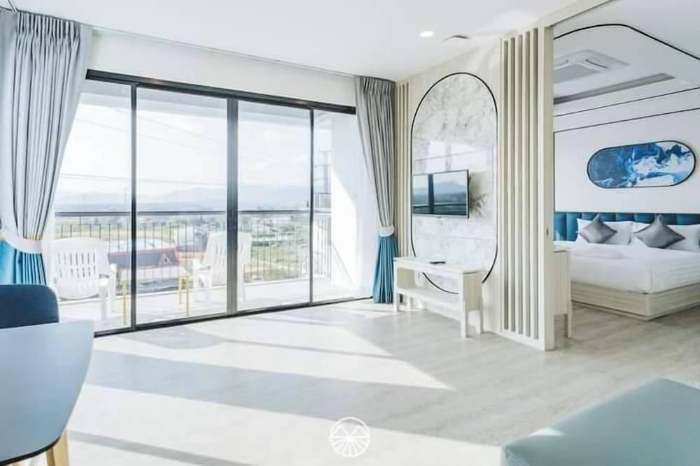 Тхаланг: Poolrada Boutique Hotel (SHA Plus+)
