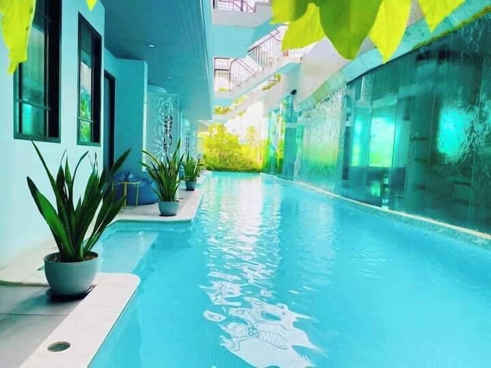 Тхаланг: Poolrada Boutique Hotel (SHA Plus+)