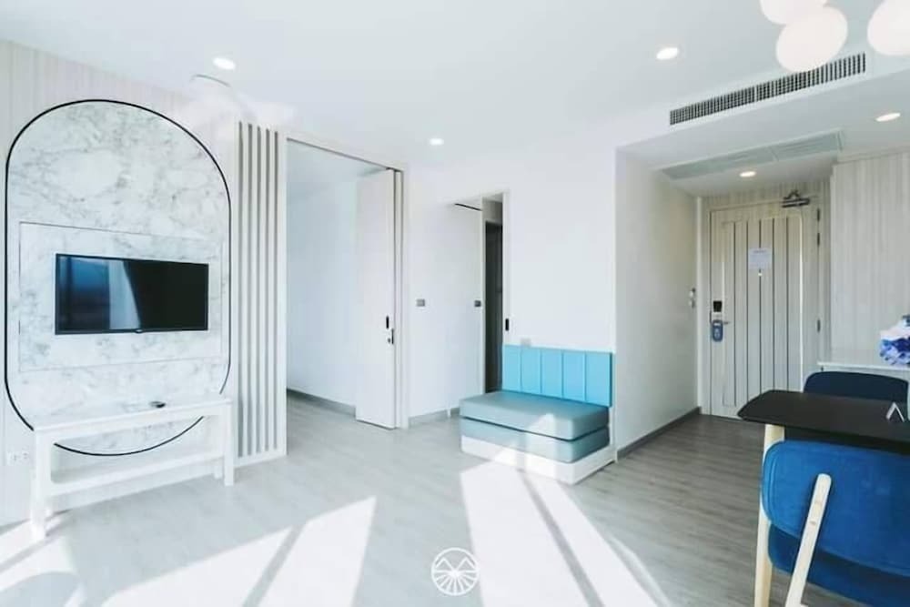 Тхаланг: Poolrada Boutique Hotel (SHA Plus+)