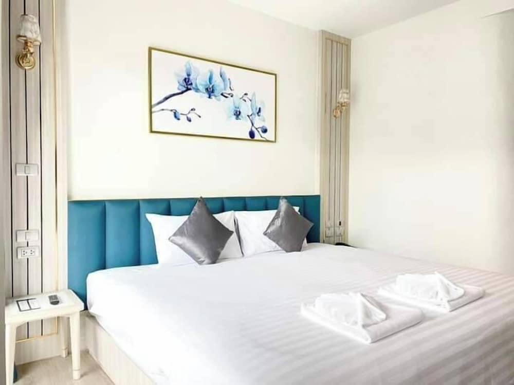 Тхаланг: Poolrada Boutique Hotel (SHA Plus+)