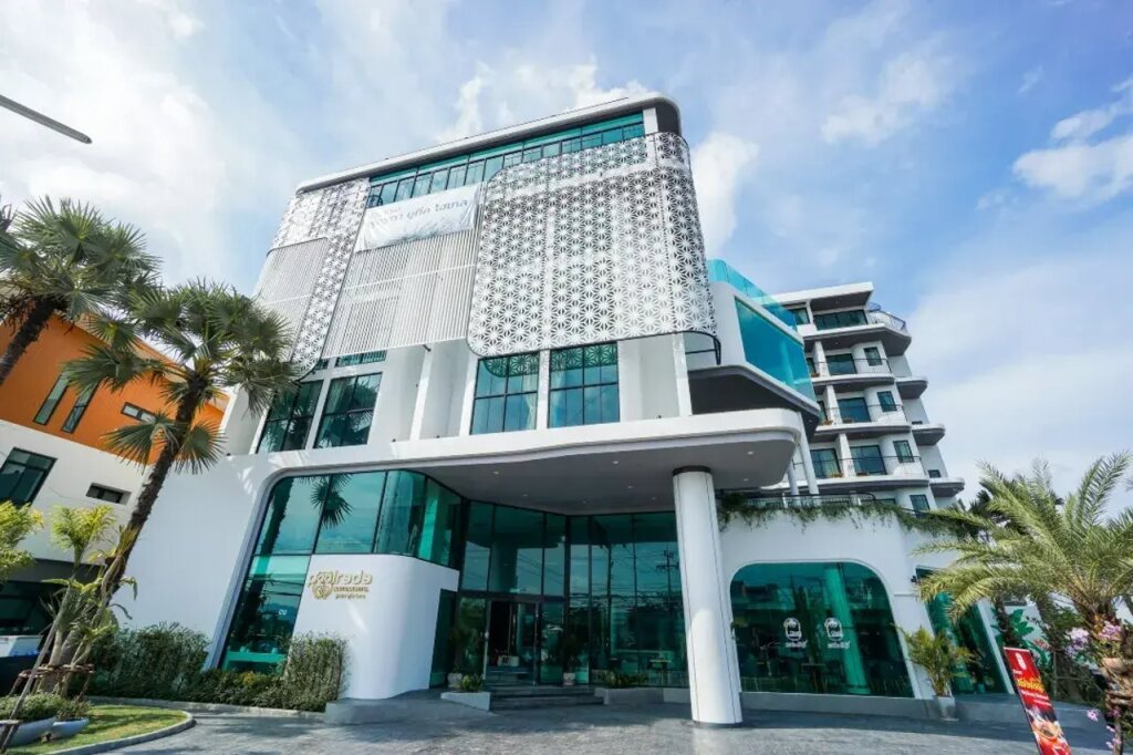 Тхаланг: Poolrada Boutique Hotel (SHA Plus+)