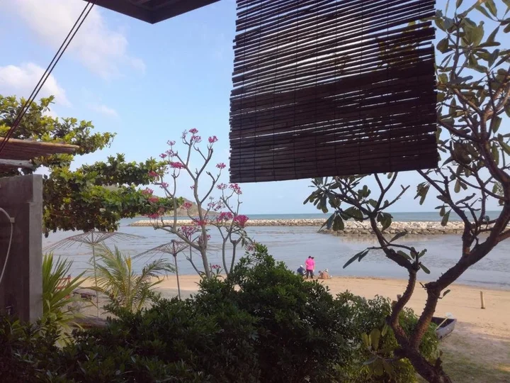 Прачуапкхирикхан: Sea Sand House Resort