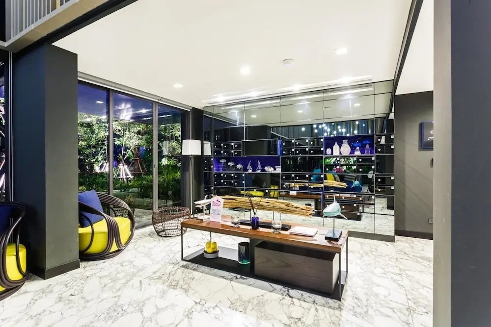Кату: D263 - Mountain View 7th Floor Studio With Pool gym Central Patong