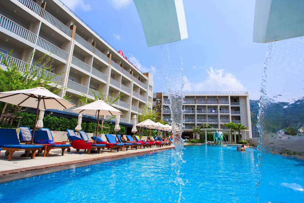 Кату: Ramada by Wyndham Phuket Patong
