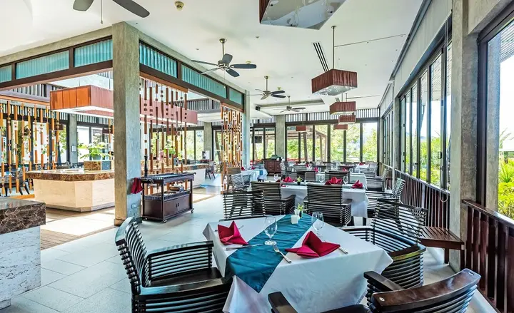 Кату: Wyndham Sea Pearl Resort Phuket