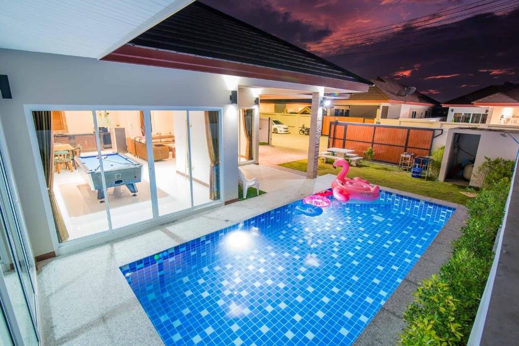 Чаам: Greenview Pool Villa Cha-am