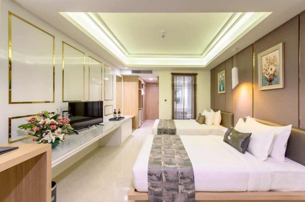 Паттайя: Jomtien Holiday Pattaya