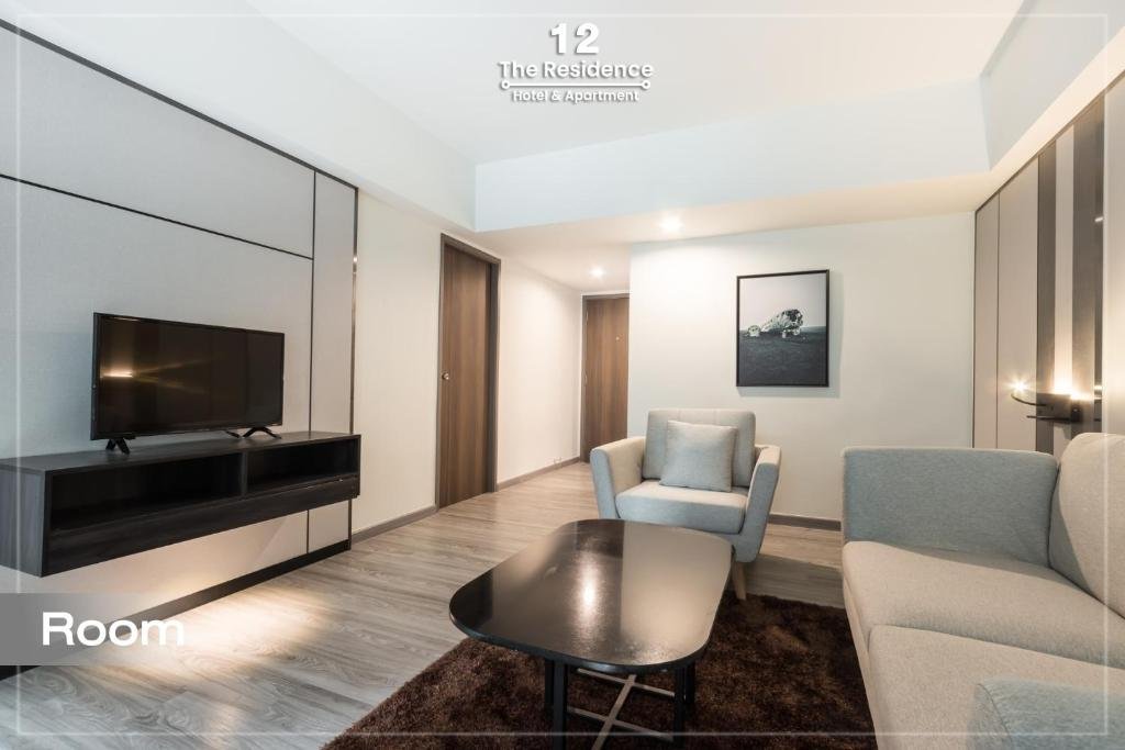 Бангкок: 12 The Residence Hotel Apartment