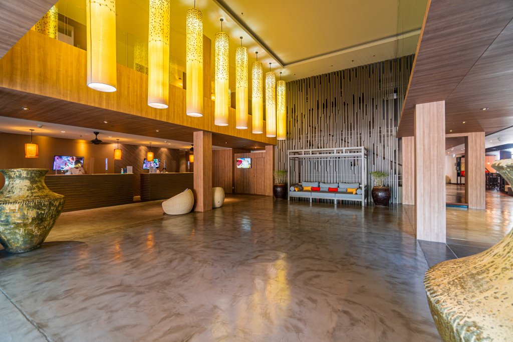 Кату: Отель Radisson Resort and Suites Phuket