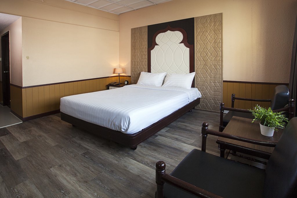 Бангкок: Maison Hotel Bangkok