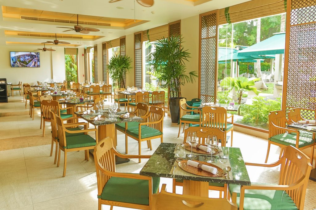 Тхаланг: Banyan Tree Phuket