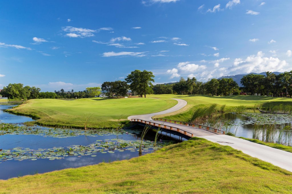 Тхаланг: Banyan Tree Phuket