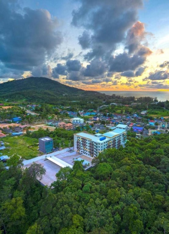 Тхаланг: Happy Place Condo