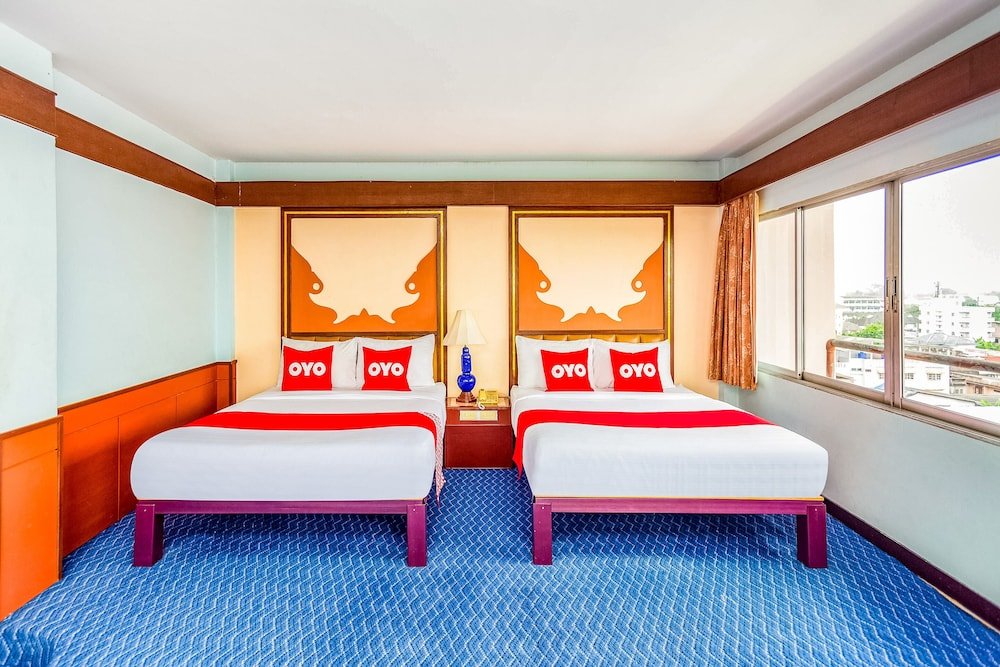 Сураттхани: Grand Thara Hotel by OYO Rooms