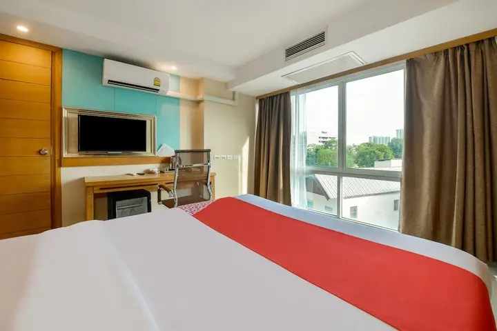 OYO 143 Dday Resotel Pattaya Hotel — фото 2