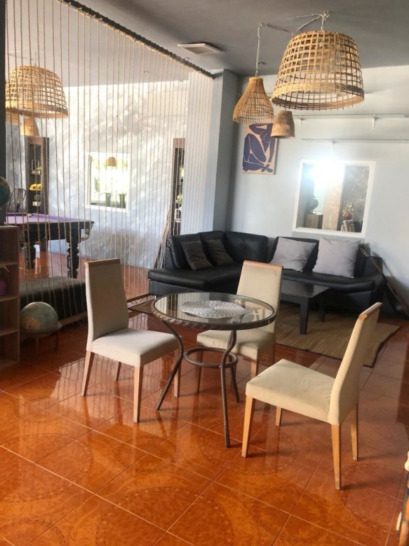 Сураттхани: The Cubic Hotel - Hostel