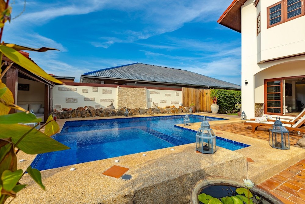 Хуахин: Tropical 6 Bedroom Villa Sanctuary