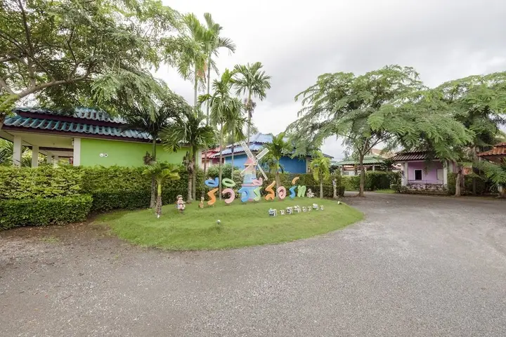 OYO 944 Review Resort — фото 2