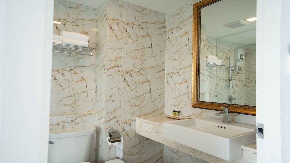 Кату: B2 Phuket Premier Hotel