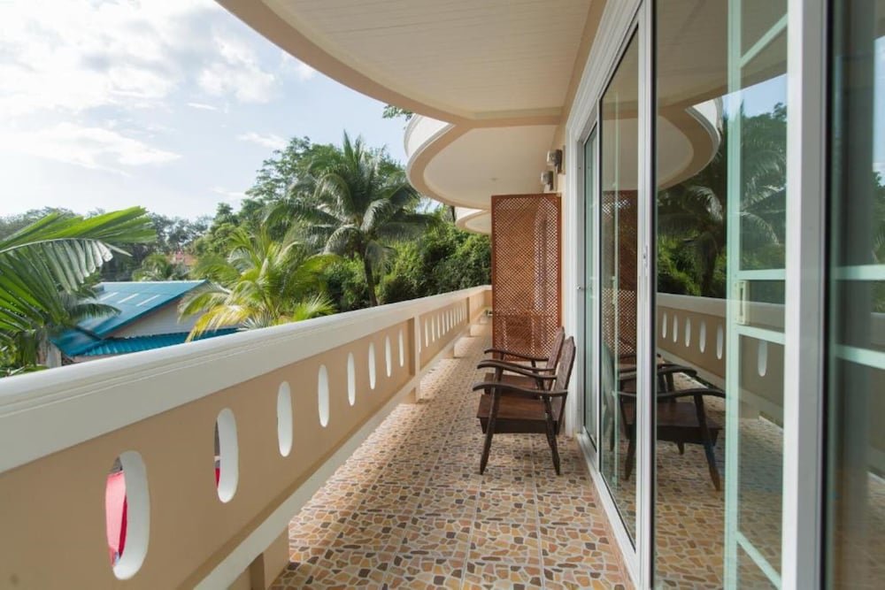 Кату: Patong Rai Rom Yen Resort SHA