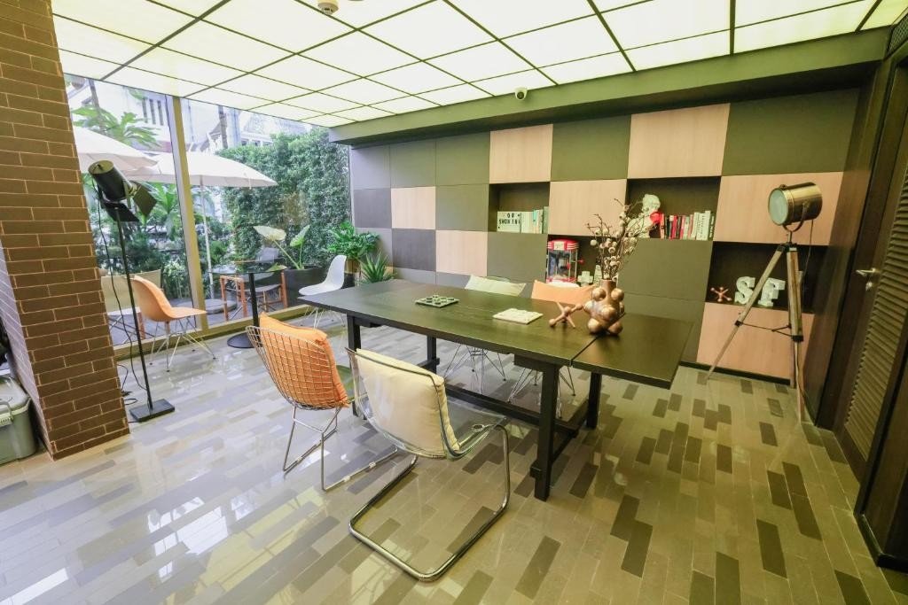 Бангкок: Seekers Finders Rama IV Hotel, SureStay Collection by BW