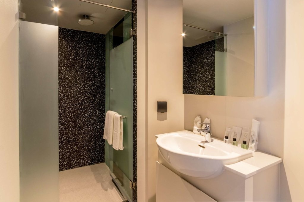 Бангкок: Seekers Finders Rama IV Hotel, SureStay Collection by BW