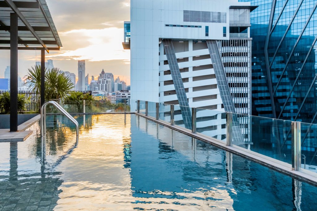 Бангкок: Seekers Finders Rama IV Hotel, SureStay Collection by BW