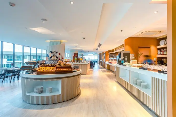 Сирача: Centara Sonrisa Residences & Suites Sriracha
