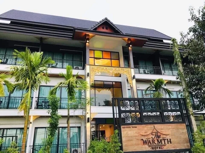 Маерим: The Warmth Hotel (SHA Extra Plus)
