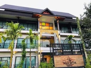 Маерим: The Warmth Hotel (SHA Extra Plus)