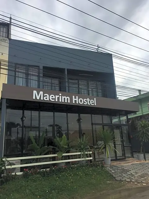 Маерим: Maerim Hostel