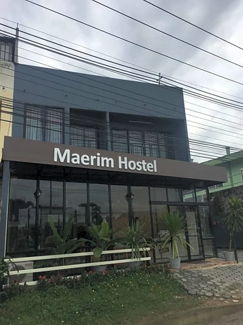 Маерим: Maerim Hostel