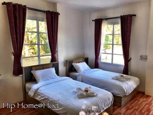 Чом-Тонг: Hip Home at Hod