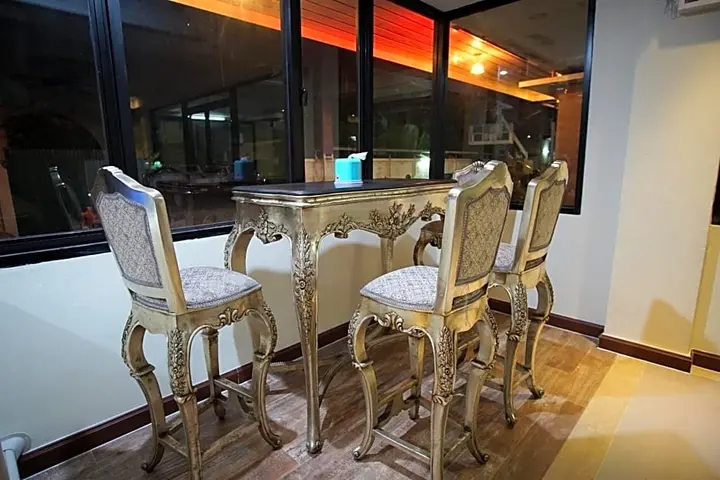 Самутпракан: Kim Hotel @ Bangplong