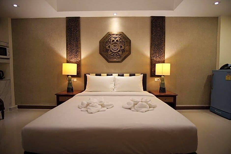 Самутпракан: Kim Hotel @ Bangplong