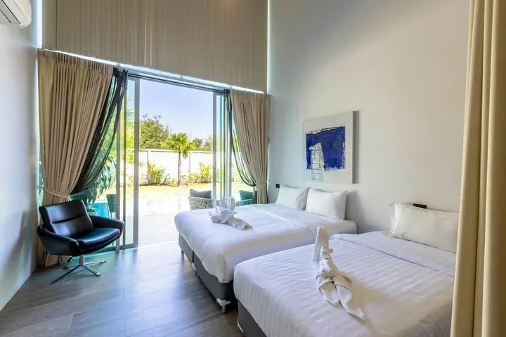 Чаам: Large Private Pool Villa with 7 BR 7B