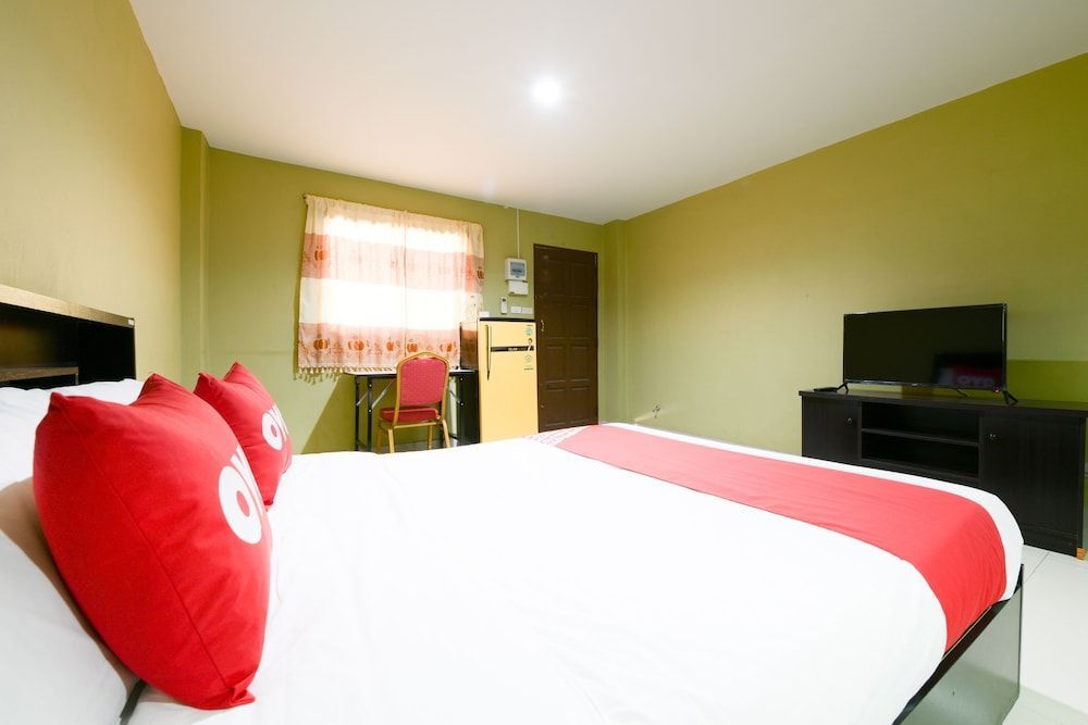 Сирача: OYO 440 Season 5 Residence