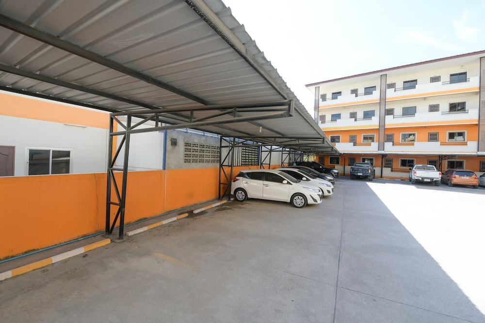 Сирача: OYO 440 Season 5 Residence
