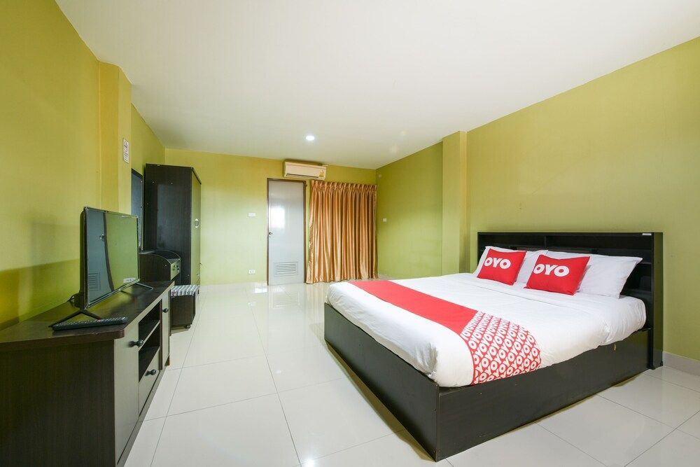 Сирача: OYO 440 Season 5 Residence