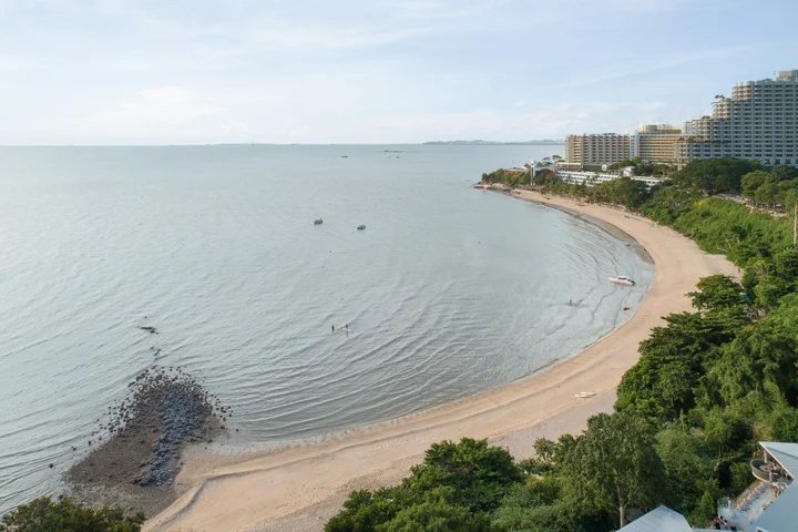 Паттайя: Cross Pattaya Pratamnak