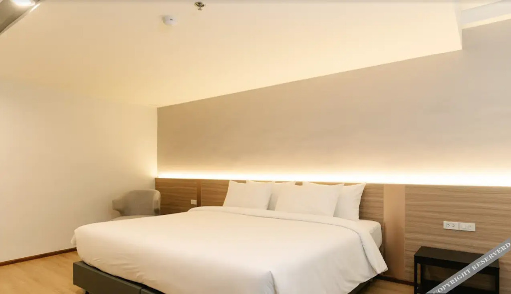 Банг Пхли: The Srivaree Airport Hotel