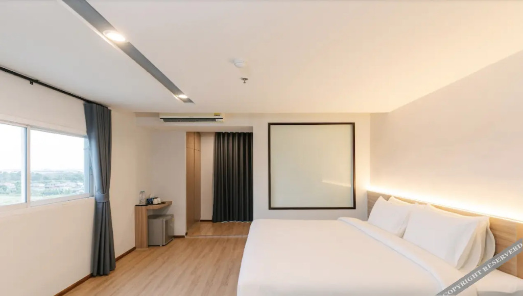 Банг Пхли: The Srivaree Airport Hotel