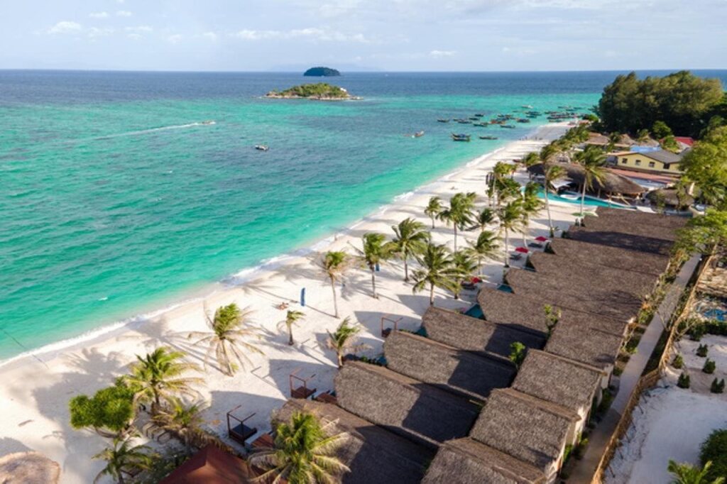 пляж Санрайз: Irene Pool Villa Resort, Koh Lipe