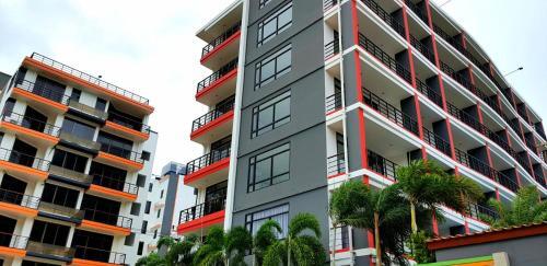 Муанг: Nai Harn Beach Condo