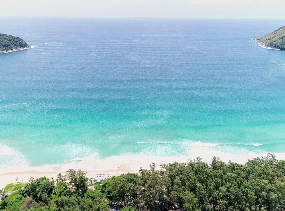 Муанг: Nai Harn Beach Condo