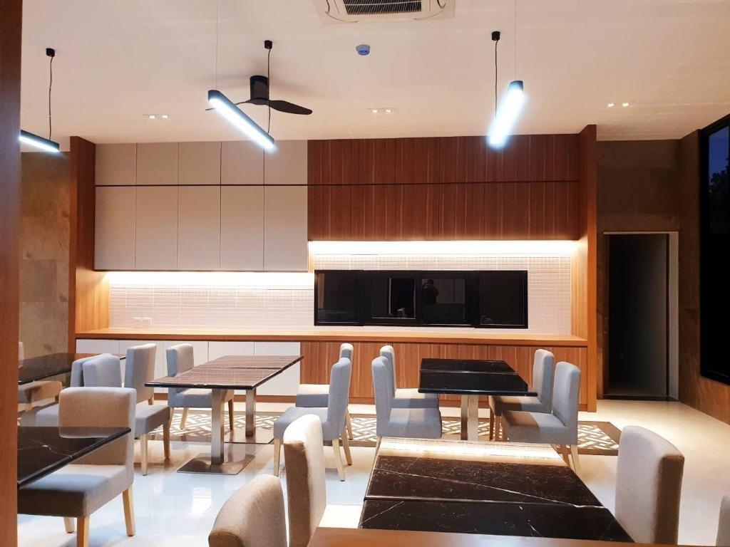 Кату: Grace Patong Hotel