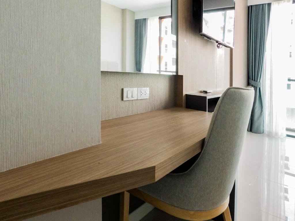 Кату: Grace Patong Hotel