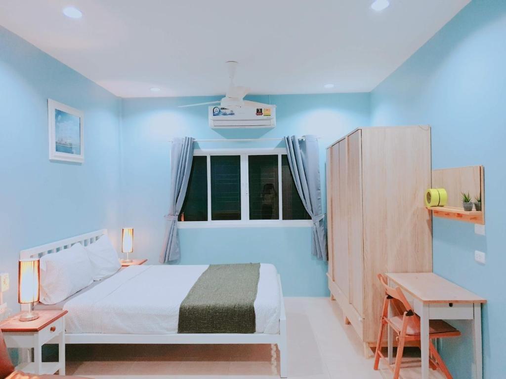 Near boxing center, New 1BR wh kitchen, Sofa bed, Wifi — фото 1