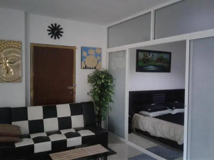 Wongamat Privacy Apartment for 1-6 People — фото 3