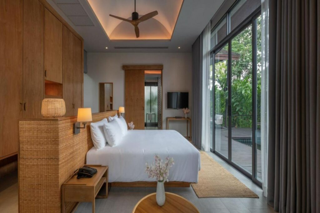 Муанг: Noku Phuket